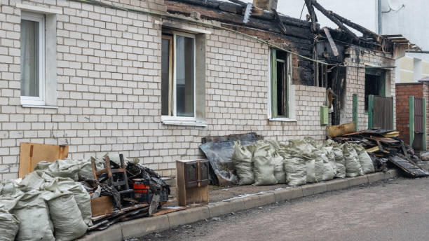 24/7 Emergency Fire Damage Removal experts in Laurel, FL